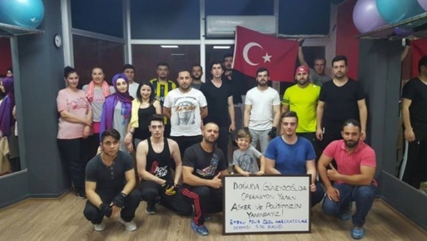 Foto - JÖH-PÖH'e en anlamlı destek