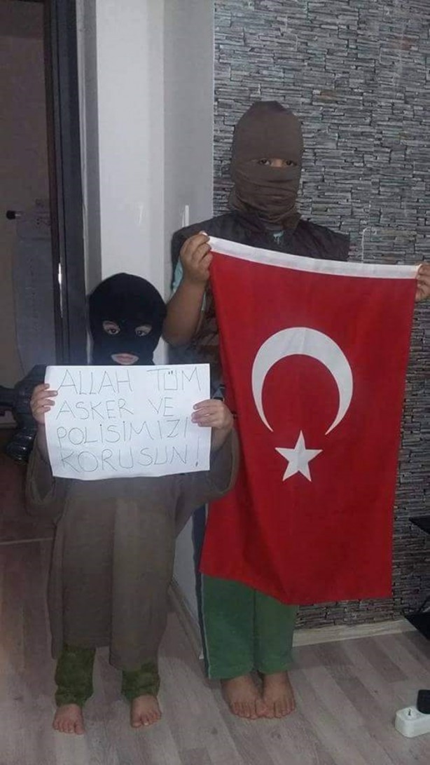 Foto - JÖH-PÖH'e en anlamlı destek