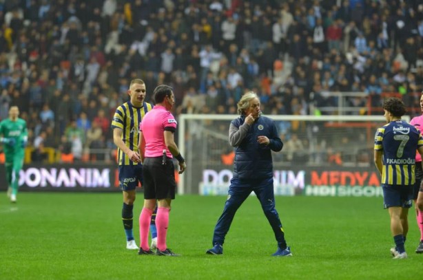 Foto - Jorge Jesus çılgına döndü! Kırmızı kart gördü