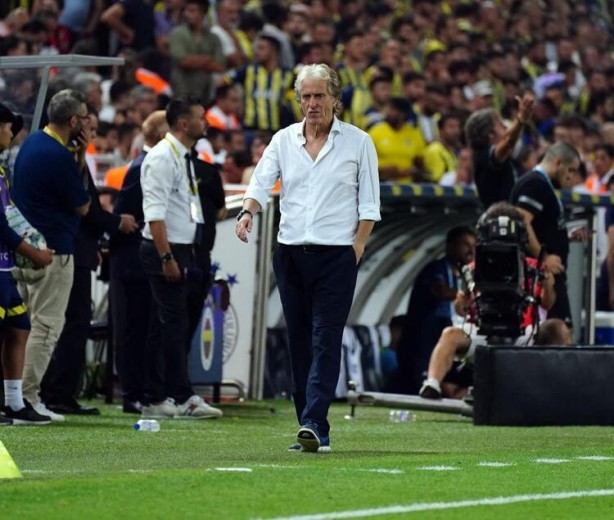 Foto - Jorge Jesus resmen çıldırdı! Valencia şov yaptı