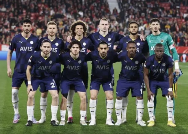 Foto - Jorge Jesus yine şaşırtacak! Sevilla maçına saatler kala...