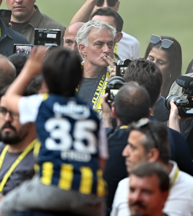 Foto - Jose Mourinho keşfetmişti! Fenerbahçe'den yılın transferi... Sözleri olay olacak…