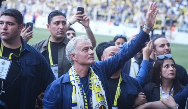 Jose Mourinho özellikle istedi! O yıldız için harekete geçildi