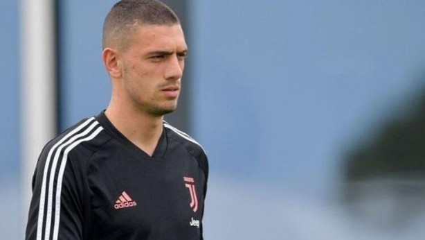 Juventus taliplerine duyurdu! Merih Demiral için dudak uçuklatan rakam