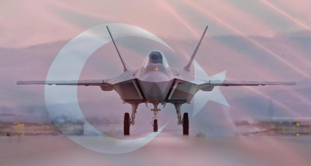 Foto - KAAN gökyüzüyle buluştu! Tarihi uçuş dünyada manşet