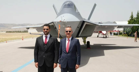 Foto - Kaan için yapılan ziyarette olay anlar! Suudi Prensten TUSAŞ pilotuna: Nasıl böyle cümle kurabiliyorsun?