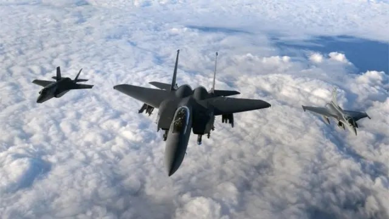 'Kaan projesine katılmak istiyoruz' diyen Arap ülkesinden şaşırtan karar: Fransa'dan Rafale aldılar