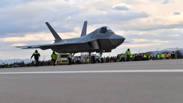 Foto - KAAN uçtu, Yunan şaştı kaldı! Selçuk Bayraktar’la ilgili öyle bir şey söylediler ki… İşte ilginç detay