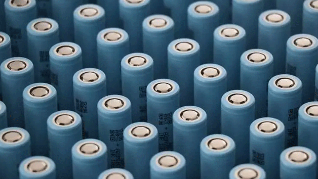 Foto - KAAN ve Hürjet'in arkasındaki gizli güç!