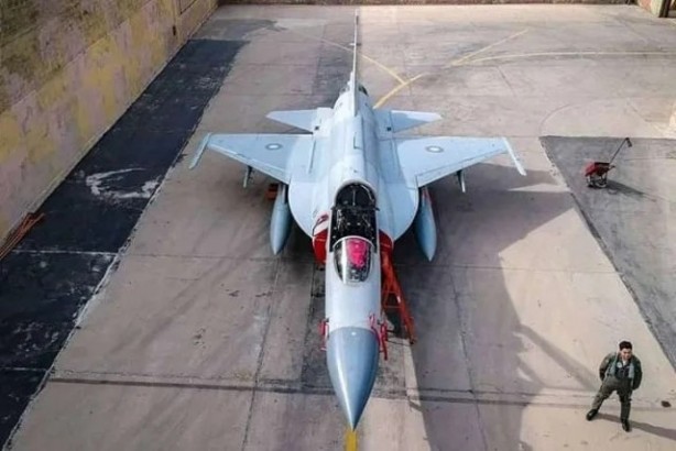 Foto - Kaan yerine JF-17 savaş uçağını almayı düşünen Azerbaycan'ın Türkiye planı ortaya çıktı!