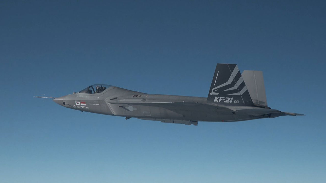 Foto - 'Kaan'a benzeyen uçağın gizli bilgilerini Türkiye'ye sattılar' diyorlardı! KF-21'den haber geldi