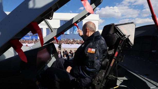 Foto - KAAN'dan müthiş haber! Erdoğan Türkiye'ye duyurdu