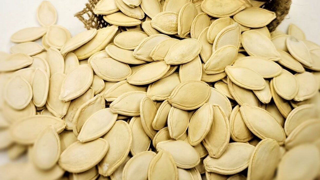 Kabak çekirdeği raflardan çekiliyor! Satışı acil olarak yasaklandı