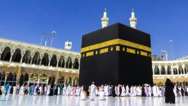 Foto - Kabe imamı Şeyh Dr. Abdurrahman es-Sudeys müjdeli haberi verdi