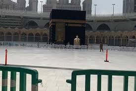 Foto - Kabe imamı Şeyh Dr. Abdurrahman es-Sudeys müjdeli haberi verdi