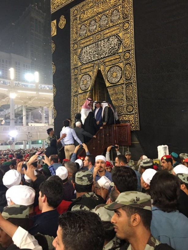 Foto - Kabe kapısı bu kez Davutoğlu'na açıldı