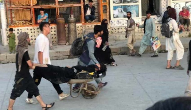 Foto - Kabil Havalimanı'ndaki terör saldırısında ölü sayısı arttı