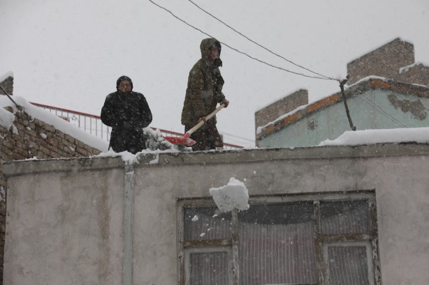 Foto - Kabil'de dondurucu soğuklar! Kar kalınlığı 30 cm! İşte o görüntüler…