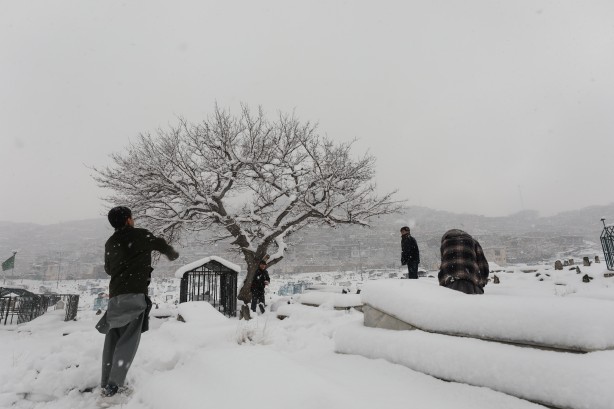 Foto - Kabil'de dondurucu soğuklar! Kar kalınlığı 30 cm! İşte o görüntüler…