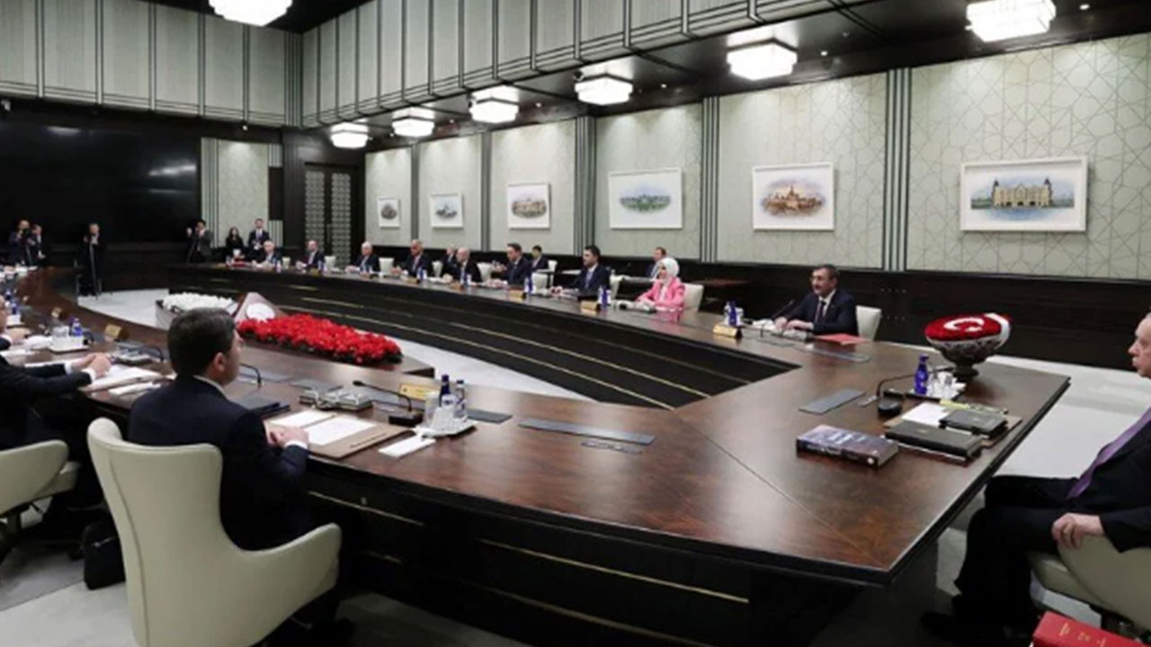 Foto - Kabine değişikliğiyle ilgili gündeme oturacak kulis! 6 isim verdi ve olacakları açıkladı