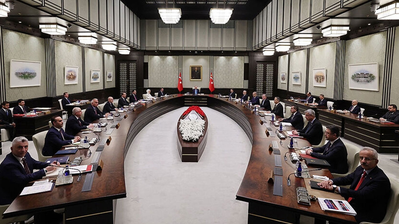 Foto - Kabinedeki değişim gelişmesini gece yarısı açıkladı: Erdoğan çağırıp teşekkür etti