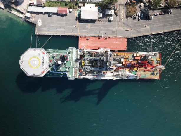 Foto - Kabloları denizin dibine döşeyecek... Böyle görüntülendi