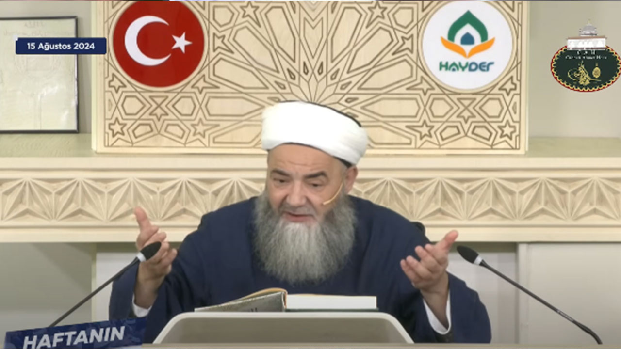 Foto - Kabri açıldığında boynunda ateşten tasma bulunan namazlı, abdestli adamın günahı bakın neymiş! Cübbeli Ahmet Hoca açıkladı