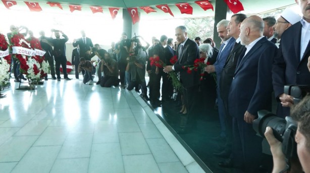 Foto - Kabri başında anıldı… Erdoğan’dan Adnan Menderes mesajı