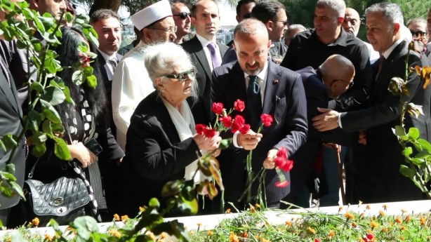 Foto - Kabri başında anıldı… Erdoğan’dan Adnan Menderes mesajı