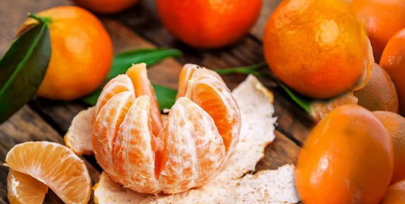 Foto - Kabuklarını sakın çöpe atmayın: Bu meyvelerin kabuklarını bu şekilde yapanlar dört ayak üstüne düşecekler!