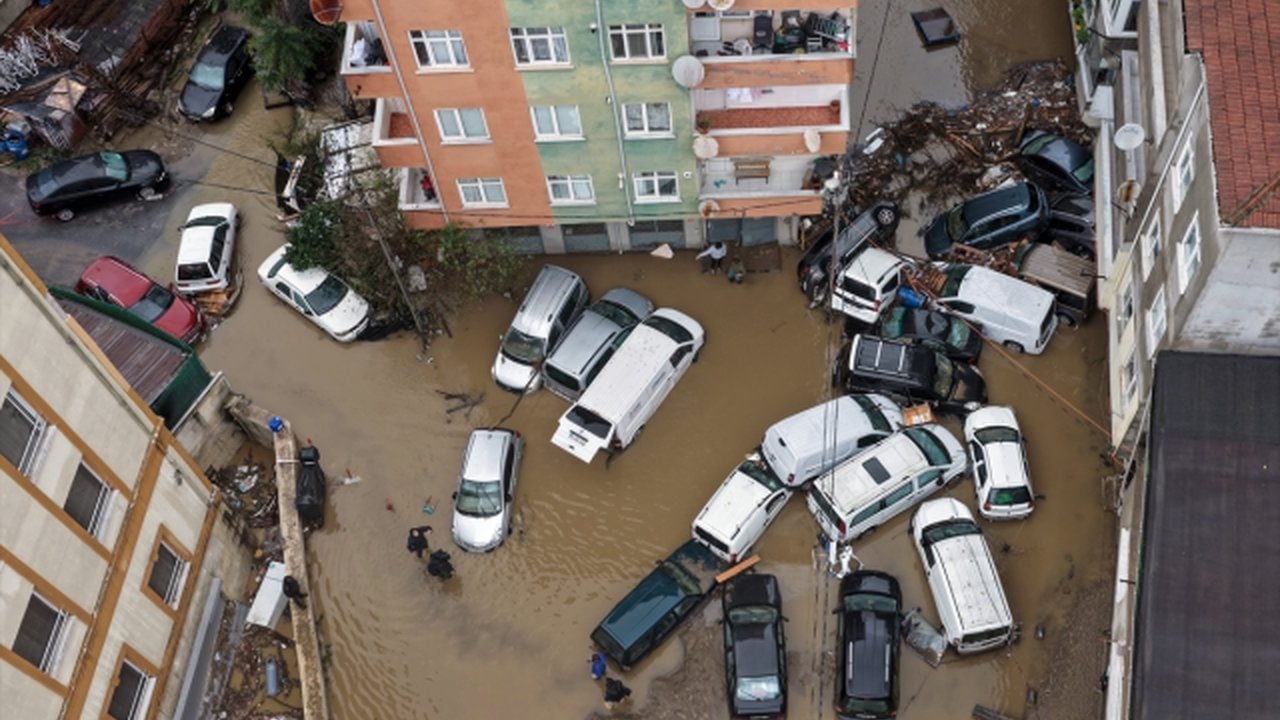 Foto - Kabus bitmiyor! Selin çok fena vurduğu İstanbul’a bir korkutan haber daha 