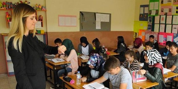 Foto - Kaç gün devamsızlıktan sınıfta kalınacak? Devamsızlıktan sınıfta kaç dersten kalınır?