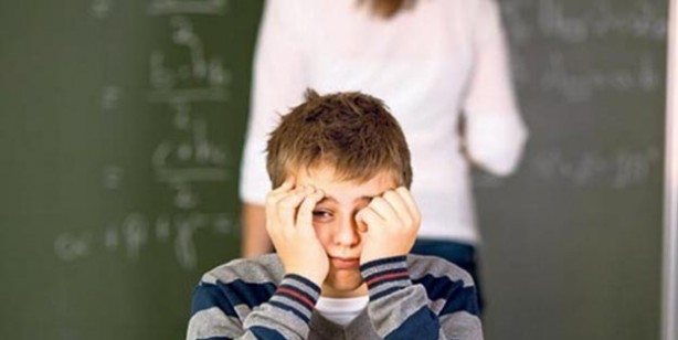 Foto - Kaç gün devamsızlıktan sınıfta kalınacak? Devamsızlıktan sınıfta kaç dersten kalınır?