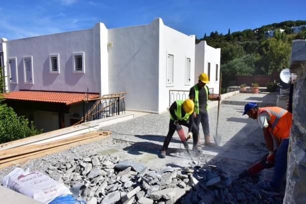 Foto - Kaçakçı Yılmaz'ın villasına ilk kepçe böyle vuruldu