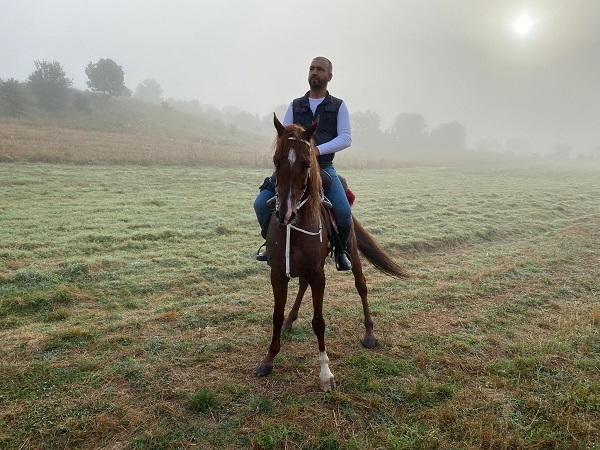 Foto - Kaçan kurbanlığı kovboy gibi aradı