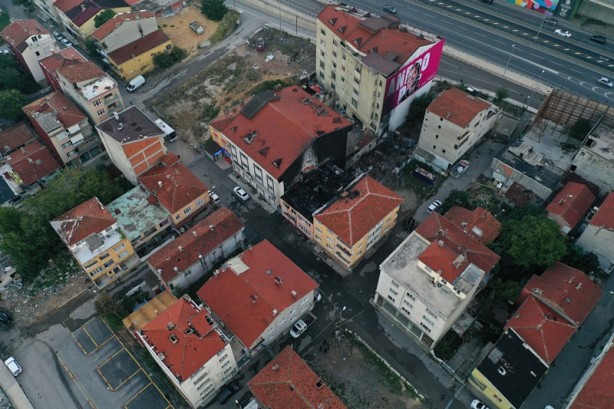 Foto - Kadıköy'de 3 kişinin öldüğü bina havadan görüntülendi