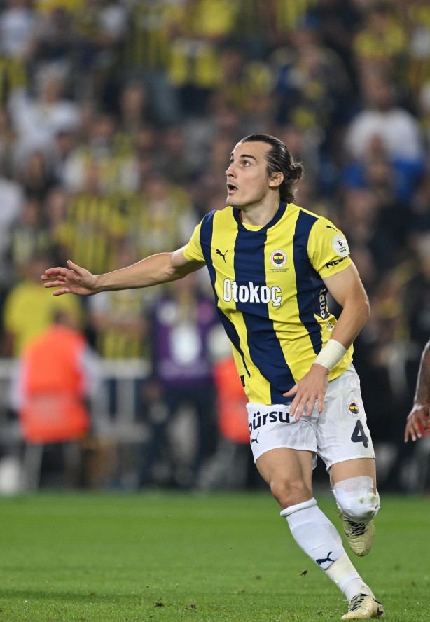 Foto - Kadıköy’de büyük felakete ramak kala… Tribünler iflas etti: Olanlar yandı kesin…