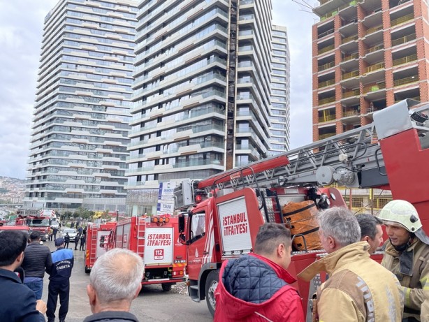 Foto - Kadıköy'deki 24 katlı binanın 3. katında tekrar yangın çıktı
