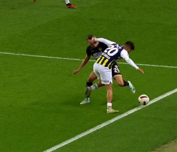 Foto - Kadıköy'deki tartışmalı kararlar için eski hakemler yorum yaptı