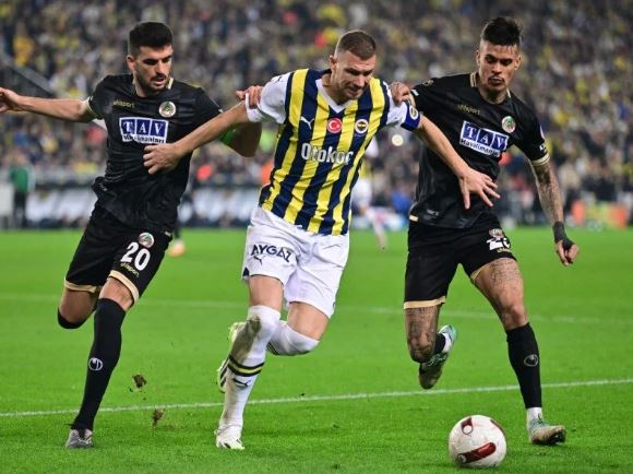 Foto - Kadıköy'deki tartışmalı kararlar için eski hakemler yorum yaptı