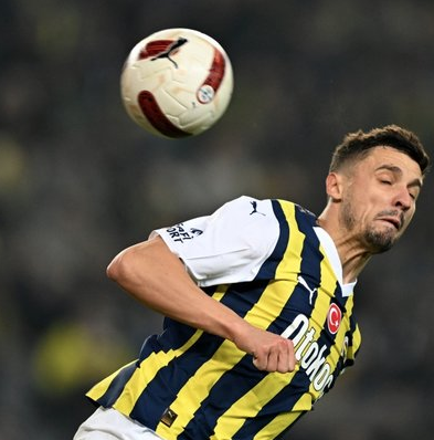 Foto - Kadıköy'e yeni ayak bastı ama büyük sürprize imza attı: Kararını resmen verdi! İşte bu adım hiç beklenmiyordu