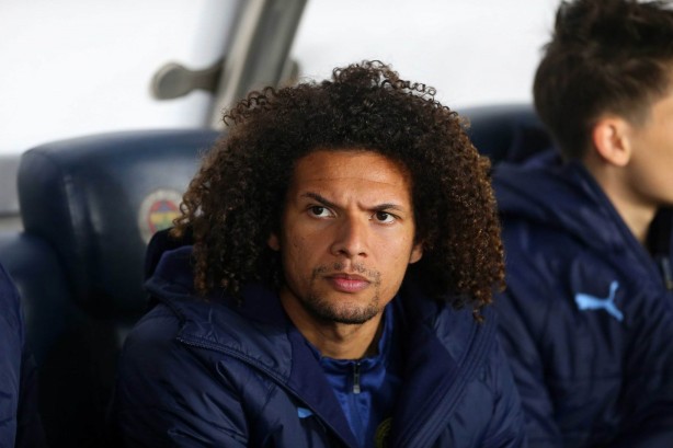 Foto - Kadıköy’ü ayağa kaldıran görüntü! "Onu kovun, takımda görmek istemiyoruz"