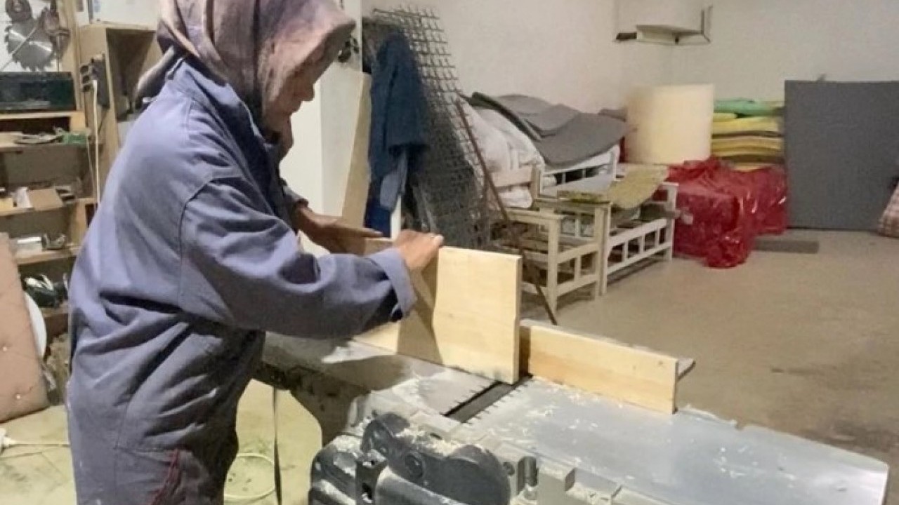 Foto - ‘Kadın işi değil’ dediler umursamadı! 21 yıldır tek başına çalışıp geçimini sağlıyor