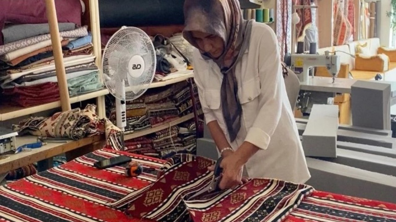 Foto - ‘Kadın işi değil’ dediler umursamadı! 21 yıldır tek başına çalışıp geçimini sağlıyor