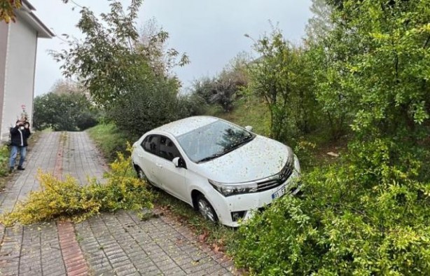 Foto - Kadın sürücü gördüğü manzara karşısında sinir krizi geçirdi