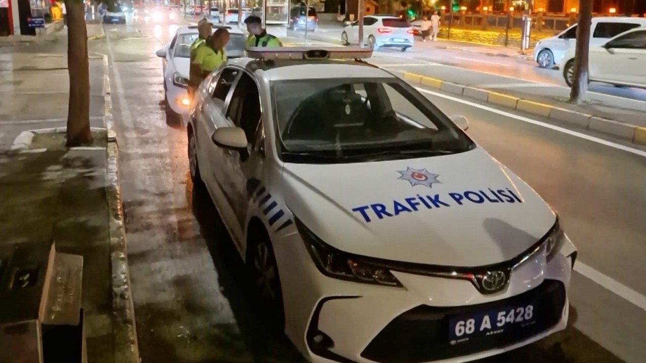 Foto - Kadın sürücü sarhoş olunca bakın neler yaptı