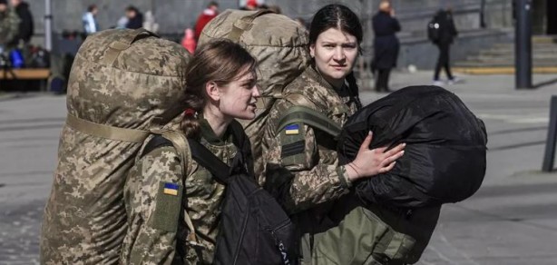 Foto - Kadınlara seferberlik çıktı