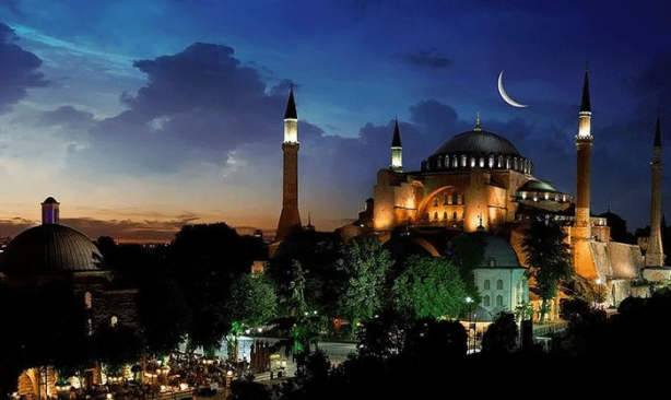 Foto - Kadir Gecesi Tarihi: 2024 Kadir Gecesi ne zaman, hangi gün? Dini günler takvimiyle