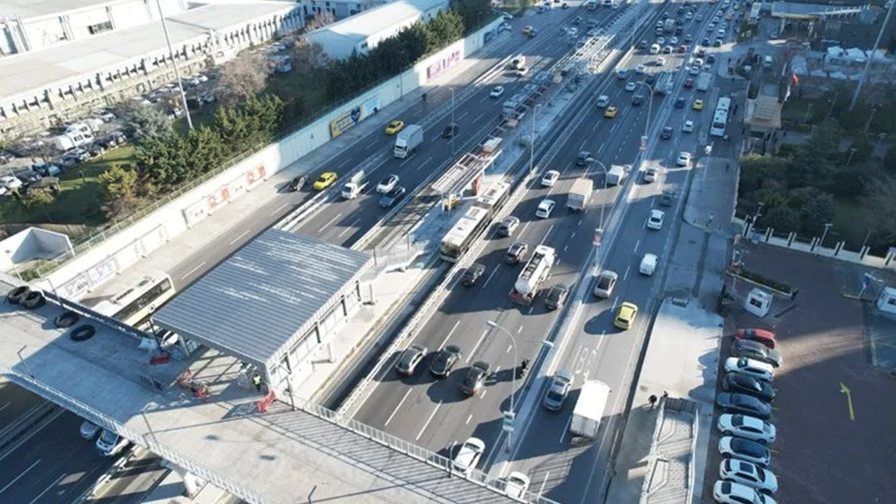 Foto - Kadir Topbaş'ın tırnağı bile olamaz! Ekrem 6 ayda 1 durak açamadı!