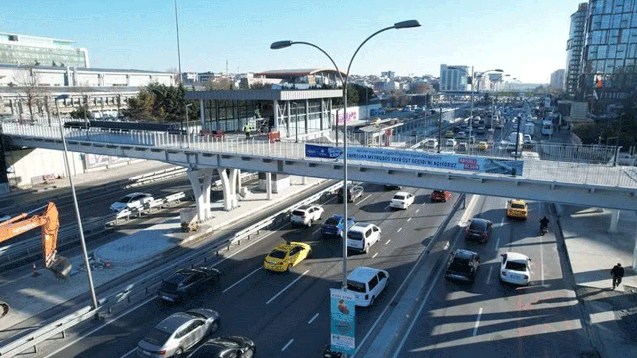 Foto - Kadir Topbaş'ın tırnağı bile olamaz! Ekrem 6 ayda 1 durak açamadı!